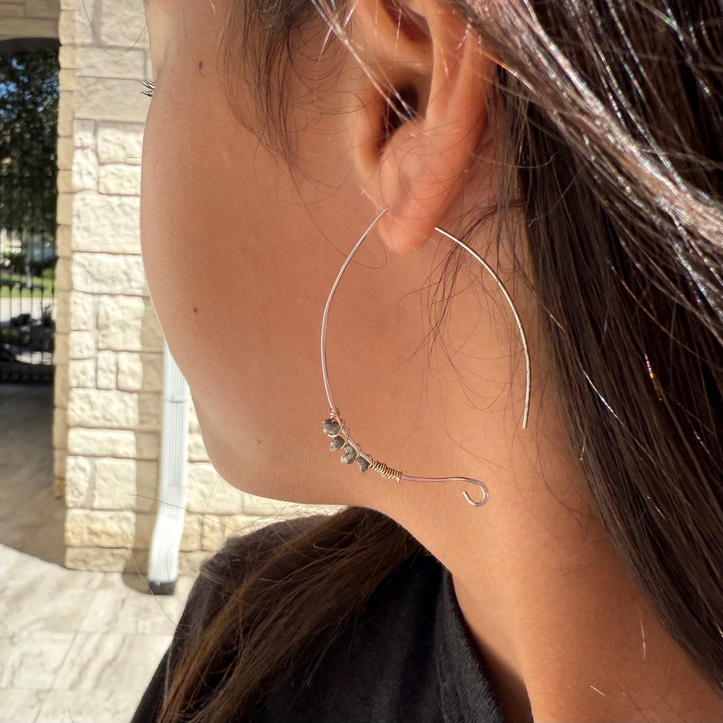 Lightweight Hoops with Uncut Black Diamonds