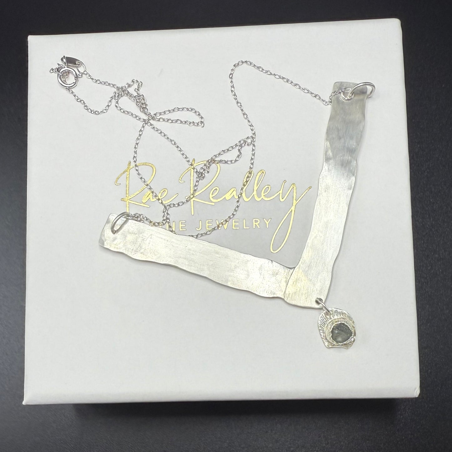 V-Point Montana Sapphire Necklace
